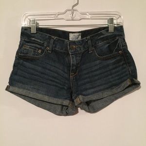 Aeropostale jean shorts size 1/2